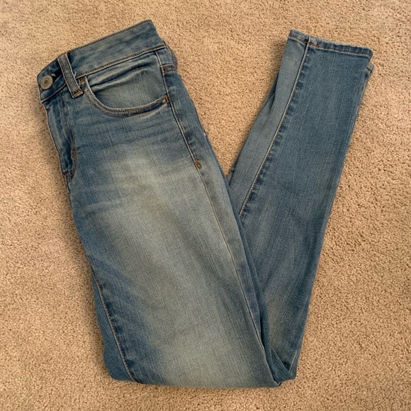 American Eagle Outfitters Denim - American Eagle Short Super Stretch Jeggings